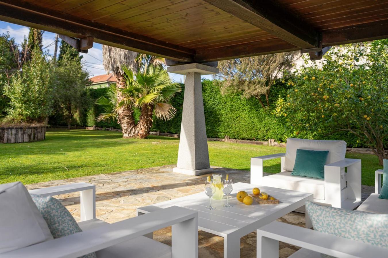Casa En La Costa Con Wifi Jardin Y Barbacoa Guest House Llanes Exterior photo