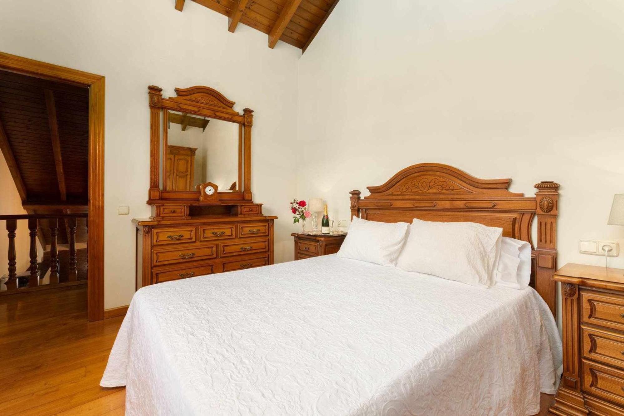 Casa En La Costa Con Wifi Jardin Y Barbacoa Guest House Llanes Exterior photo