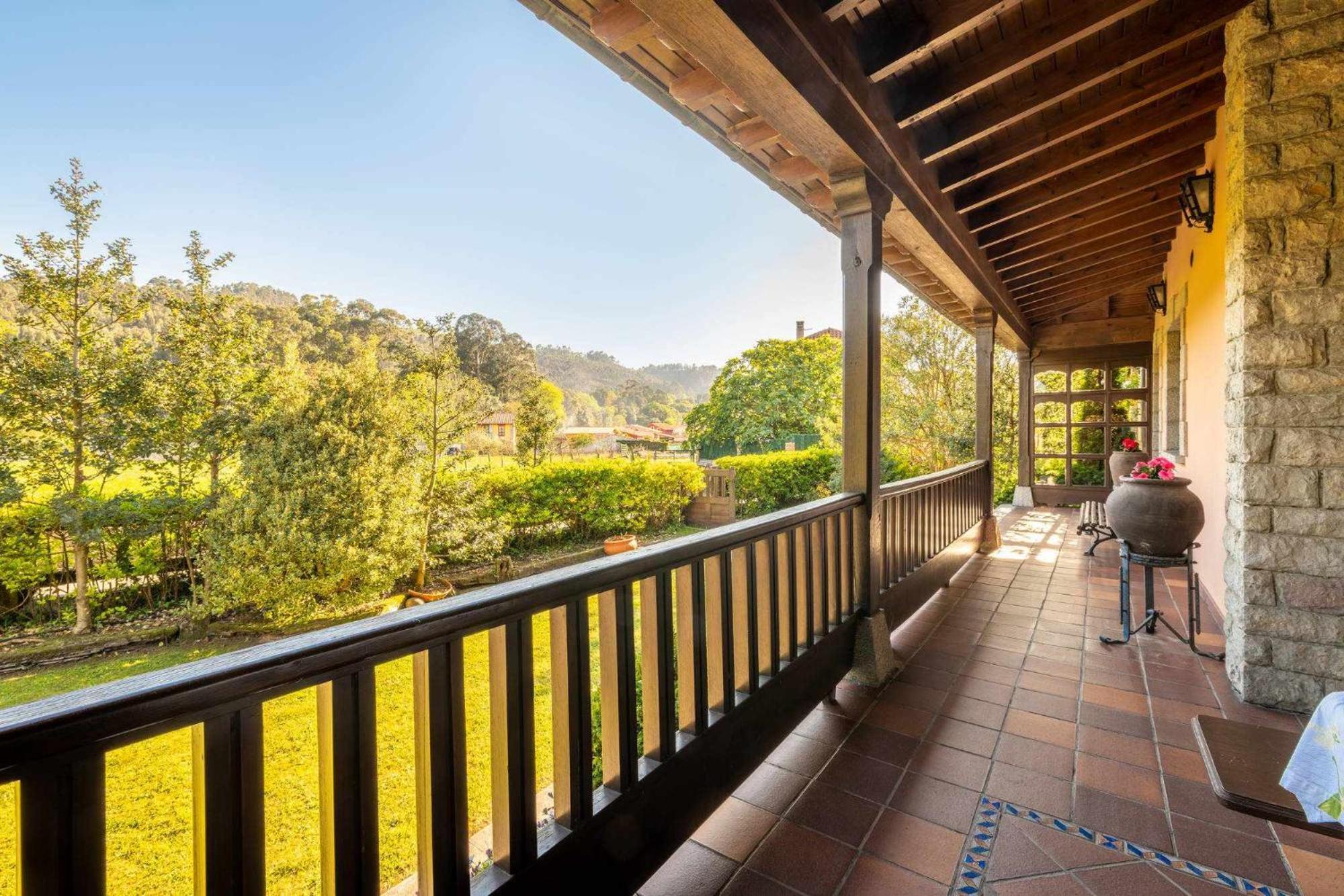 Casa En La Costa Con Wifi Jardin Y Barbacoa Guest House Llanes Exterior photo